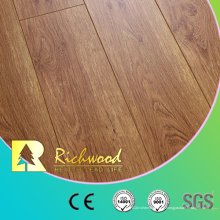 Plancher stratifié en bois en bois de parquet de V-Grooved de noix de relief par AC4